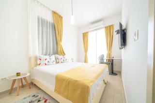 Mariner Apartments - 2