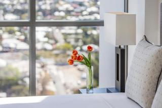 Amazing 2BR delicate Apt, 1min to train station - Brisbane - 3