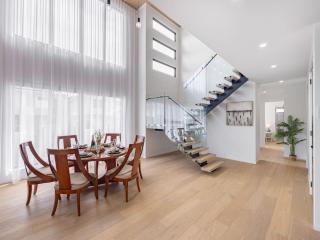 Prestige and Elegance 5BR House w Pool Rochedale - Rochedale - 9
