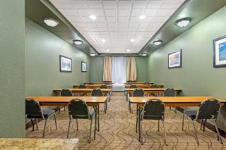 Comfort Suites Brunswick - Brunswick - 1