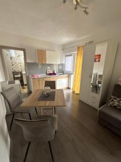 Apartment Adian - Korenica - 6