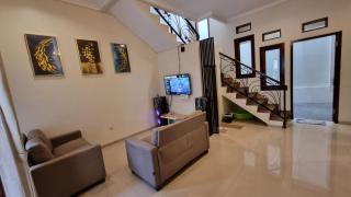 Villa Estate 43 New - Batu - 6