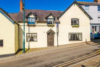 Spacious 5BR Home w/Game Room - Ruthin - 5