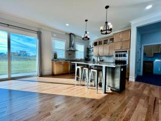 Luxury Home Incredible master suite Liberty Twp OH - Middletown - 3