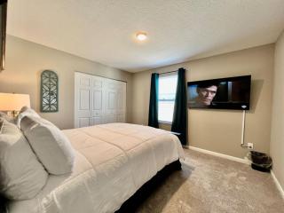 Brand new Executive home in Liberty Twp, Ohio - Maustown - 2