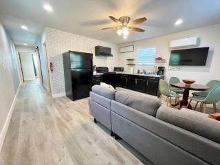 Tritch Cottage at Wrenwood Ranch - Johnson City - 0