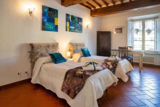 La Dimora nell'Anfiteatro Superior room and apartment Self check in Elevator Air Conditioning - 1