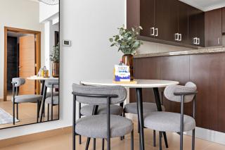 Silkhaus Contemporary 1 BDR Next to Golf Course - Abu Dhabi - 4