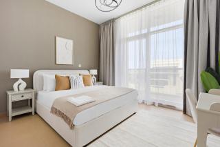 Silkhaus Contemporary 1 BDR Next to Golf Course - Abu Dhabi - 1