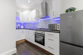 Cosy 1 & 2 bedroom Apartments Central London ZONE 1 - London - 2