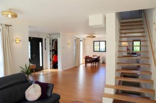 Maison moderne et confortable en bordure de forêt - Poissy - 3