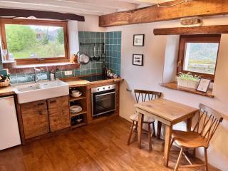 Asturias Retreats Apartamentos rurales con encanto y vistas a la montaña entre Cangas de Onís y Ribadesella - 2
