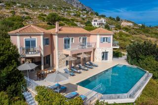 Villa Estiasi by Villa Plus - Spathíon - 0