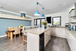 Modern Clonsilla Townhouse Sleeps 6 - Dublin - 8