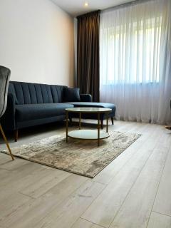 YamaLuxe Apartments - Silent & Warm With Many Facilities - Bucharest - 1