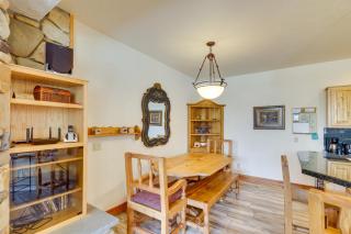 Spacious Whitefish Home with Sauna and Ski Resort View - Whitefish - 5