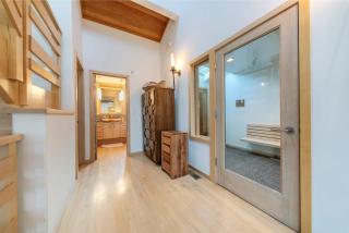 Bright 5BD Alpine Retreat - 5Min to Alpine Meadows - Tahoe City - 2