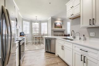 Near Spring Training Mesa Condo with Pool Access! - 1