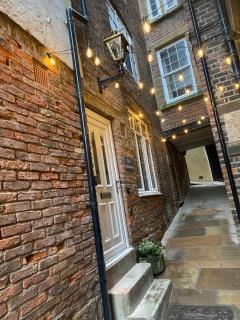 The Lair - Whitby - 0