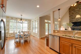Waterfront Sherrills Ford Home with Pool and Boat Dock - Denver - 2