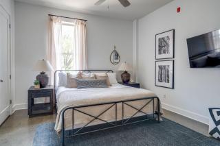 Lofts At 30th - Modern Life - Mins To Broadway - 7