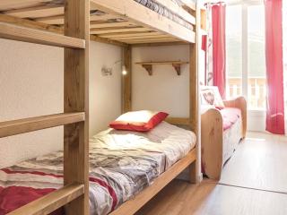 Appartement cosy avec terrasse, départ skis aux pieds - FR-1-344-830 - 3