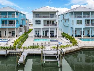 661 Estero Blvd "Beach to Bay" home - Fort Myers Beach - 0