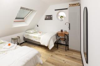 New, quiet apartment close to Basel - 9