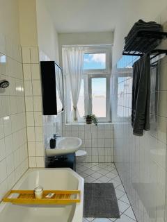 AltstadtNest - Stadtzentrum! Großes & Stylisches Apartment mit Boxspringbett & Netflix - Magdeburgo - 2