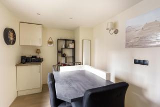 Central & Stylish 1BD Duplex w GardenMontmartre! - Paris - 5