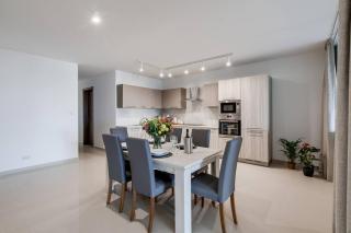 9ten11 Seafront By Homely - Mellieħa - 1