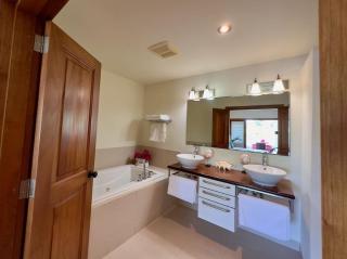 Stunning 1 Bedroom Hideaway Palm / Garden View - Gaynors - 4