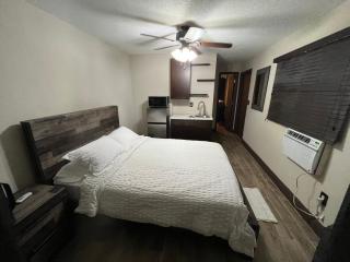 cozy studio apartment with private entrance and patio - Miami - 5