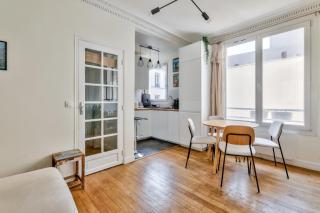Apartment near Grands Boulevards - París - 8