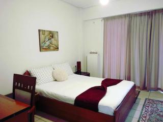 Betty's sunny apartment-Athens - Athens - 8