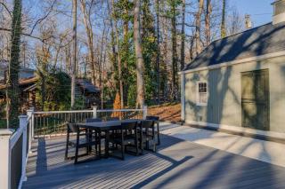 Artopia Retreat and Marys Gatehouse - Greensboro - 7
