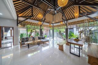 Villa Orenda 3-bedroom&3-bathroom - Sanur - 0