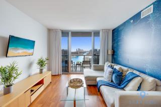 Apartment with Balcony, Gym, Pool - Hallandale Beach - 2