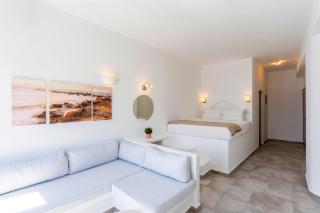 Enalion White Suites Oia - Oia - 4