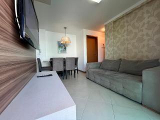 B251 - Apto 02 quartos em Bombas com churrasqueira - 0