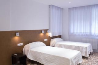 Hostal Nova Barcelona - Barcelona - 8