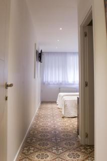 Hostal Nova Barcelona - Barcelona - 4