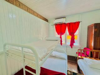 SMITH'S HOMESTAY - 7