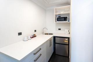 Superior Dunedin Apartments - Dunedin - 6