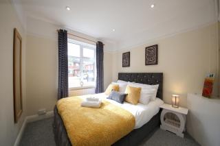 Thornton House Apartments, Cambridge - FREE On-site Parking - 3