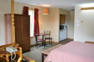 Hotellerie Jardins de Ville - Sherbrooke - 2