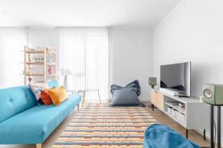 Stylish 2BD Oasis wBalcony South East London! - Londra - 9