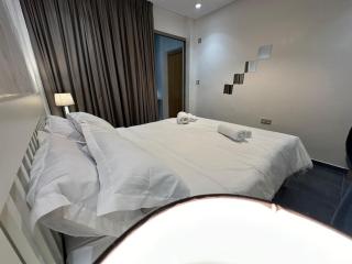 Appartement Lumineux Bien Equipé Derrière Hotel Idou Anfa Pas de vis-à-vis - 6