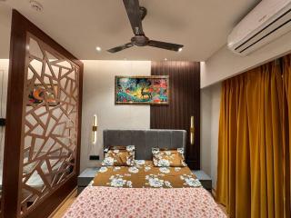 Golden Touch Suites/Studios-Galaxy Blue Sapphire - 6