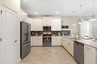 1509 MC - Exquisite 8BR Villa with Pool Games - Davenport - 2